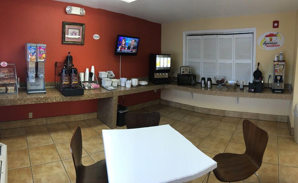 Motel Super 8 By Wyndham Baton Rouge/I-10 Extérieur photo