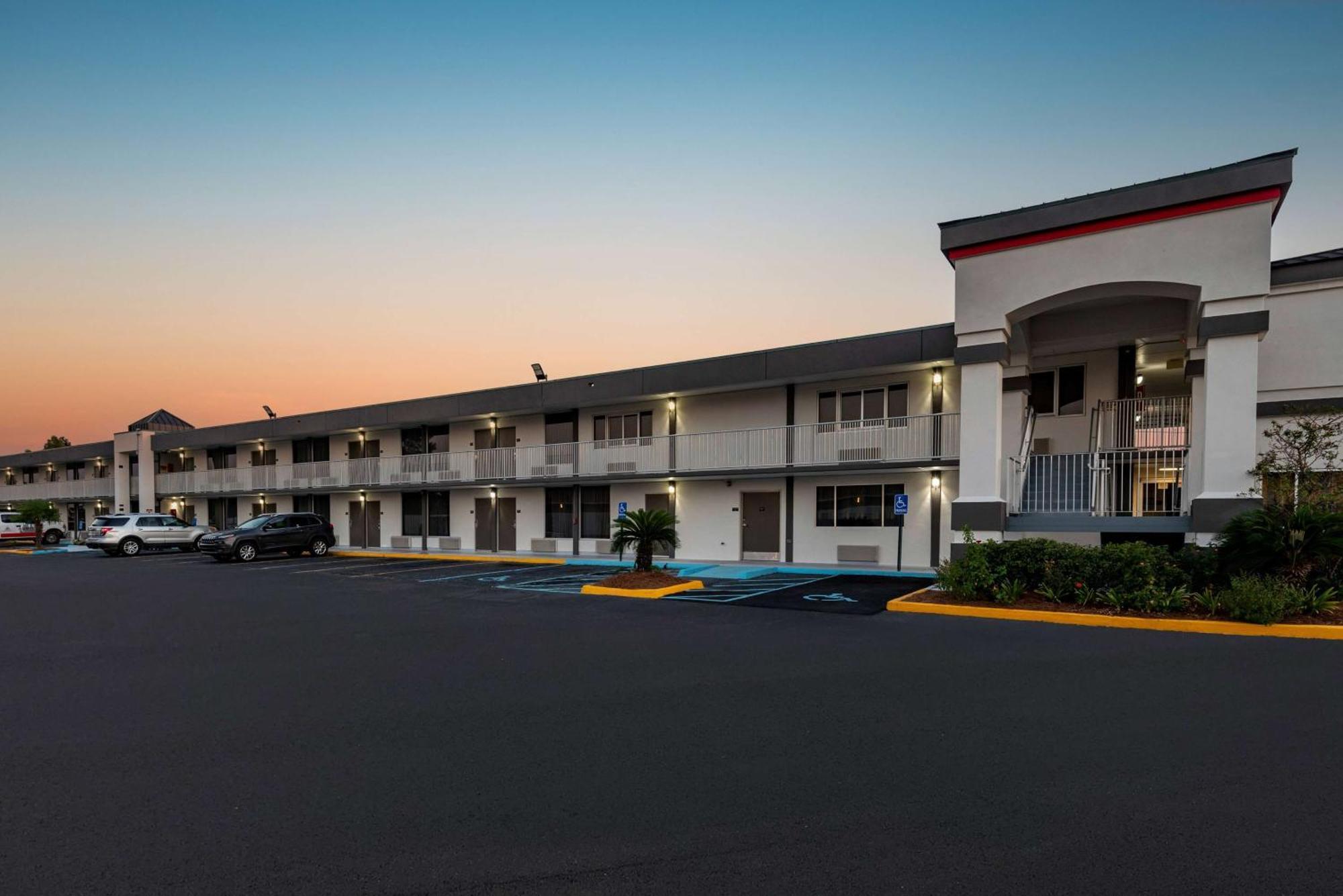 Motel Super 8 By Wyndham Baton Rouge/I-10 Extérieur photo